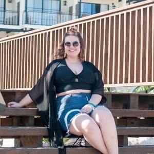 Meet your Posher, Danielle